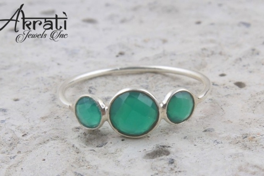 _Silver gemstone Rings